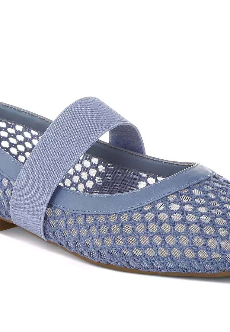 Sepatu Balerina Tali Tengah Kaki Berwarna Biru