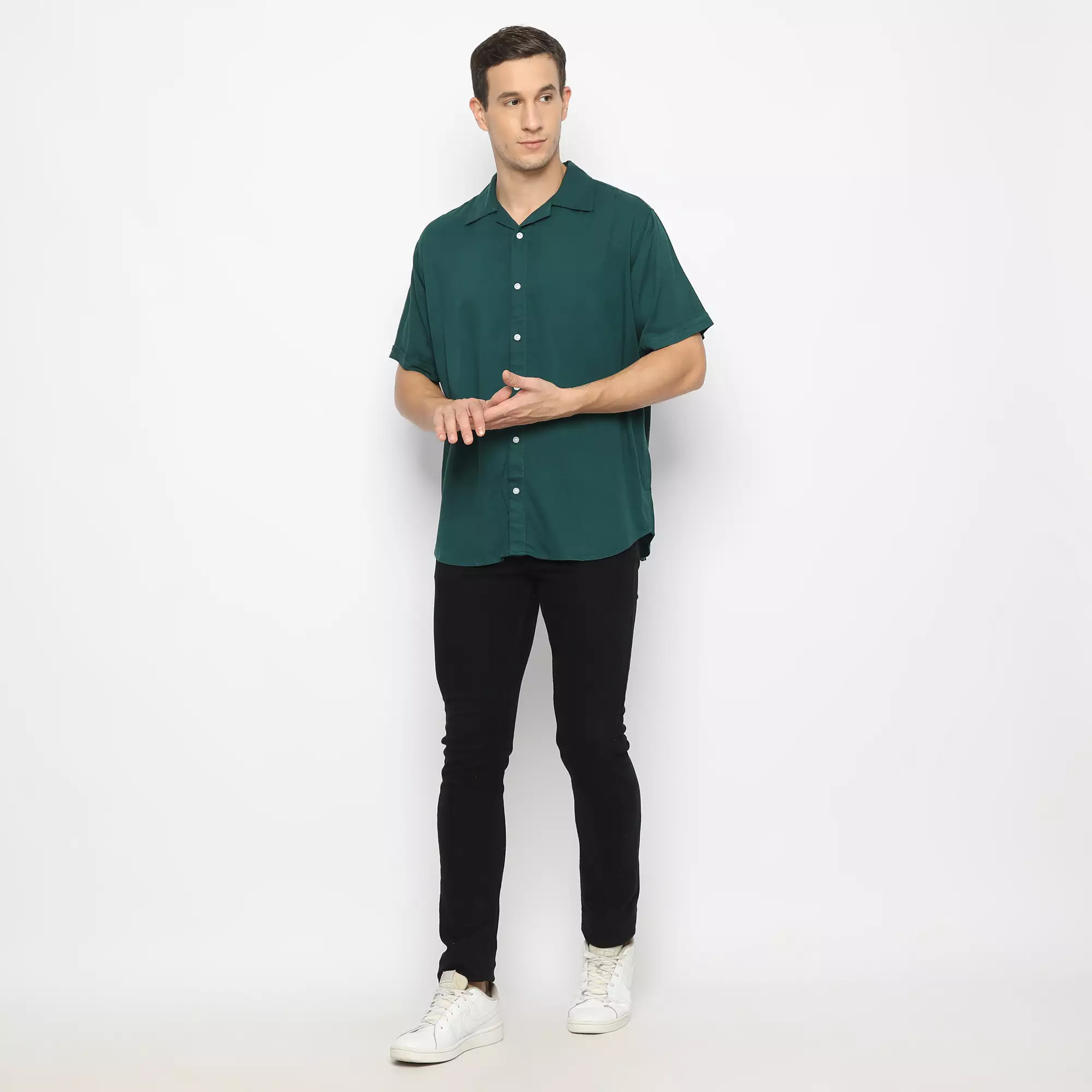 Simple Perfect Kemeja Rayon Polos Lengan Pendek | Kemeja Rayon Unisex Darkgreen