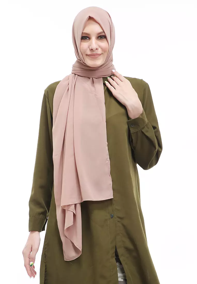 Sakilah Hijab Pashmina Ceruty Baby Doll Wanita Polos Relaxed Fit - Mocca