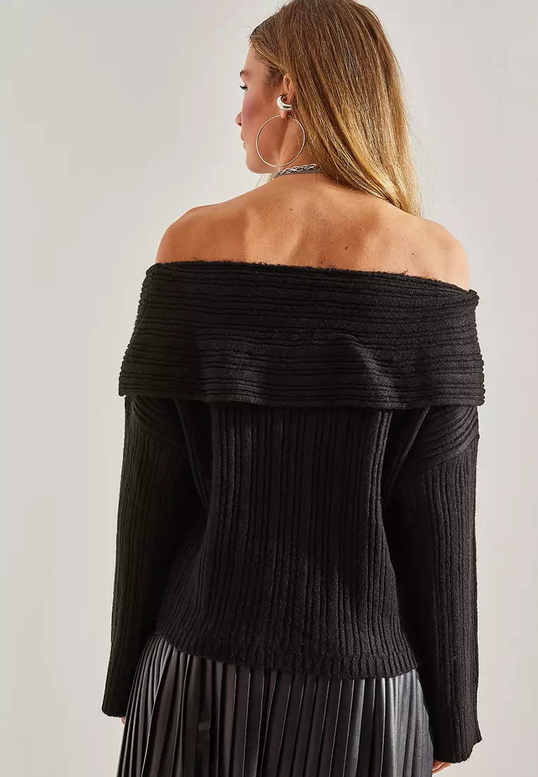 Carmen Collar Sweater