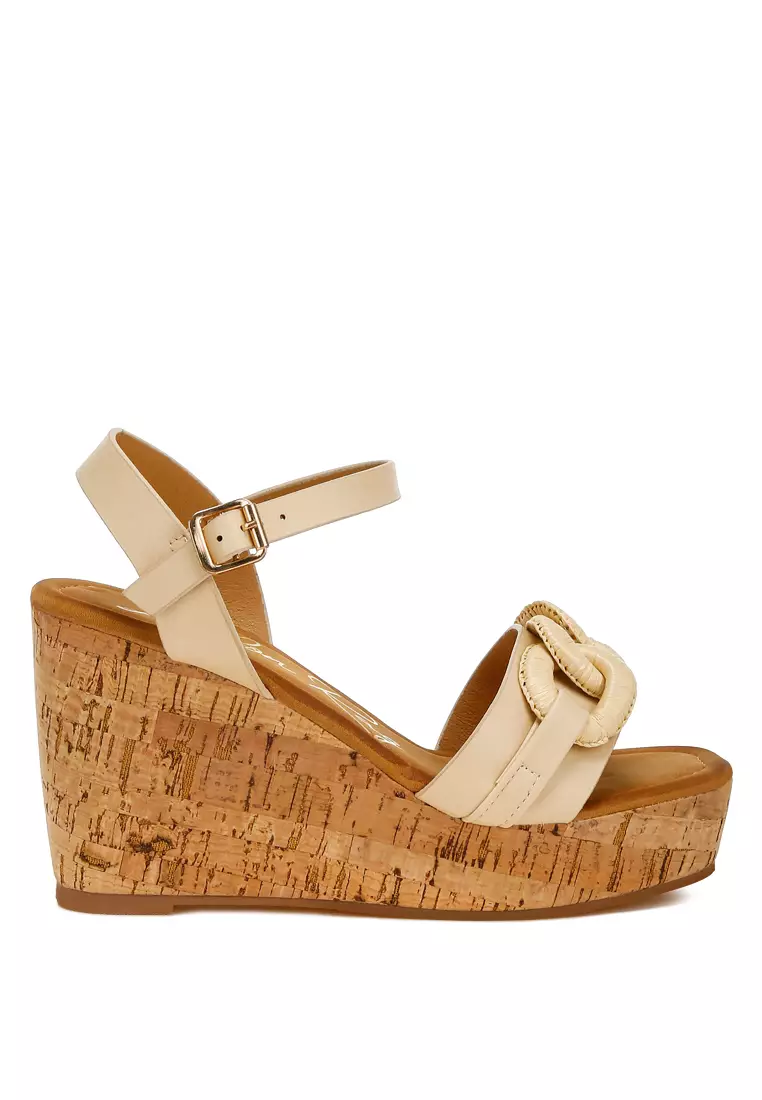 Discount on London Rag  shoes - SKU: Cushion Chain Pin Buckle Wedges in Beige