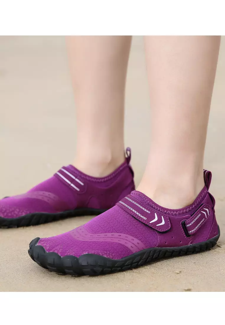 Purple on sale velcro shoes