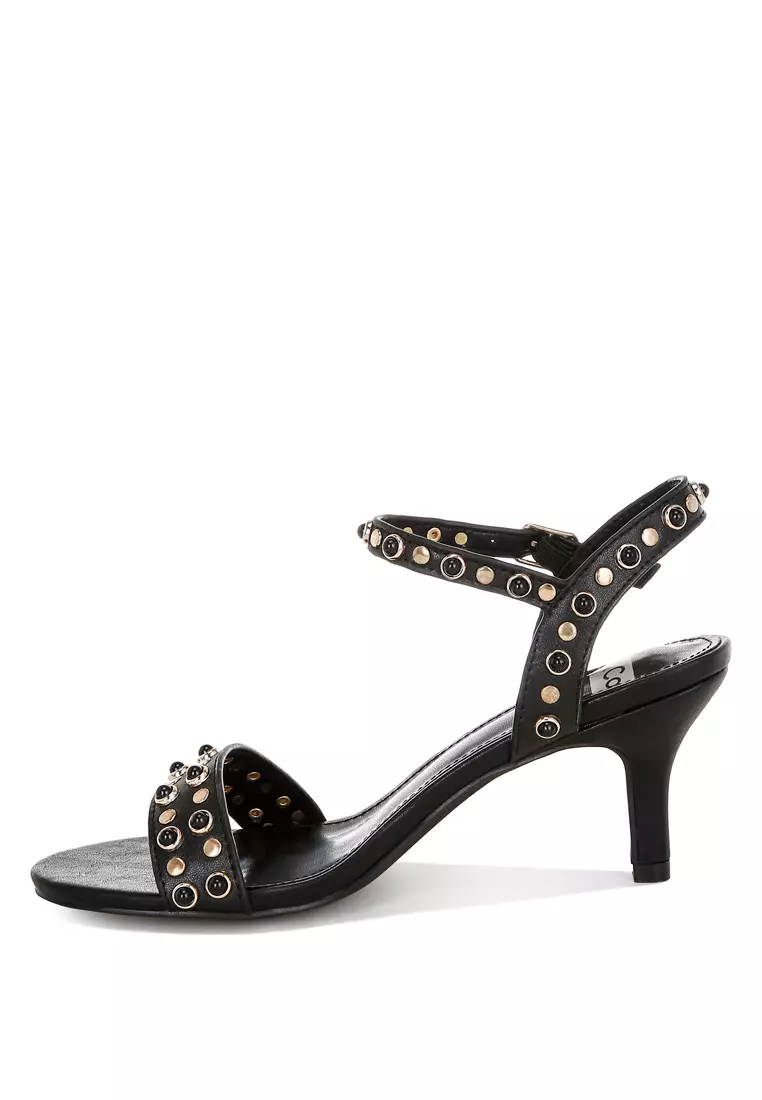 黑色鉚釘真皮小跟涼鞋