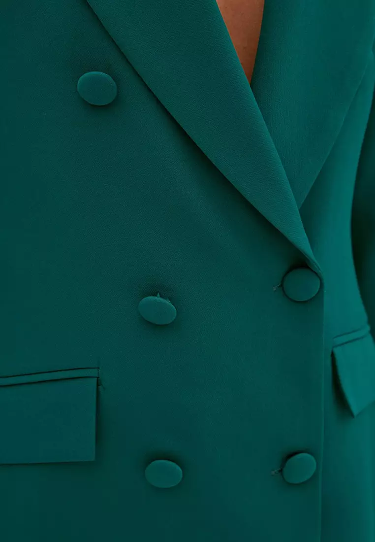 Button Detailed Blazer