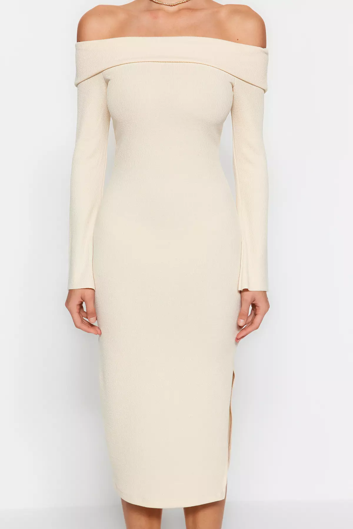 Trendyol Beige Fitted/Sleeping Carmen Collar Corduroy Soft-Textured Midi,  Stretch Knit Dress 2024, Buy Trendyol Online