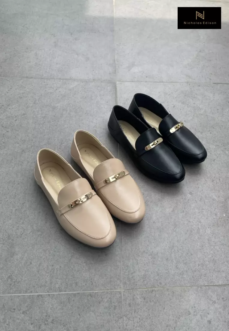 Nicholas Edison Flat Hera Black