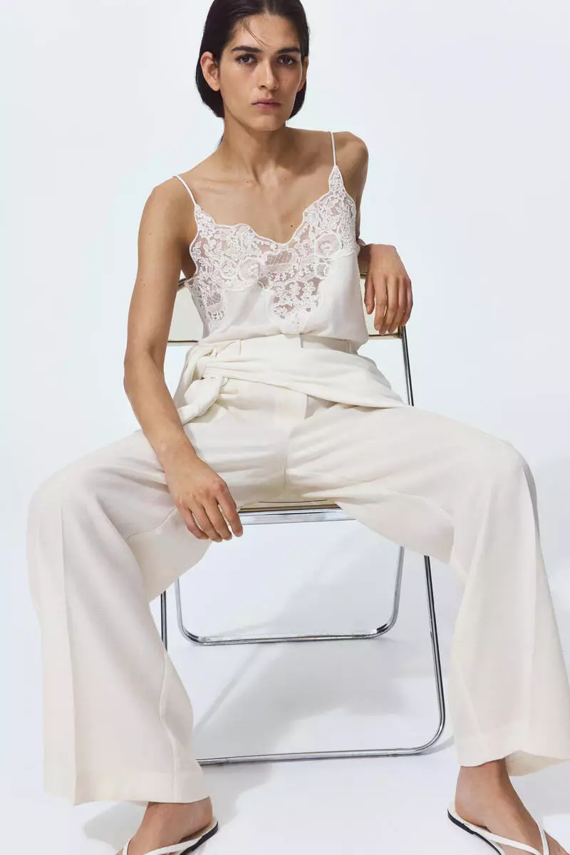 Wide tailored trousers
