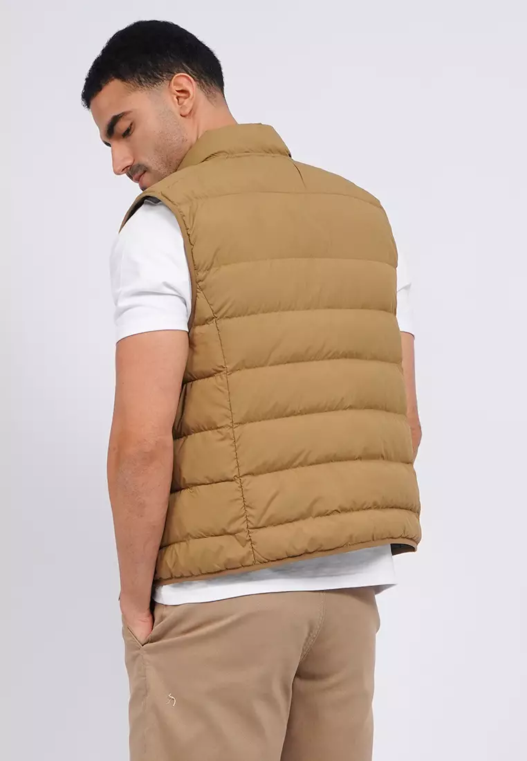 Slim Fit Water Repellent Vest