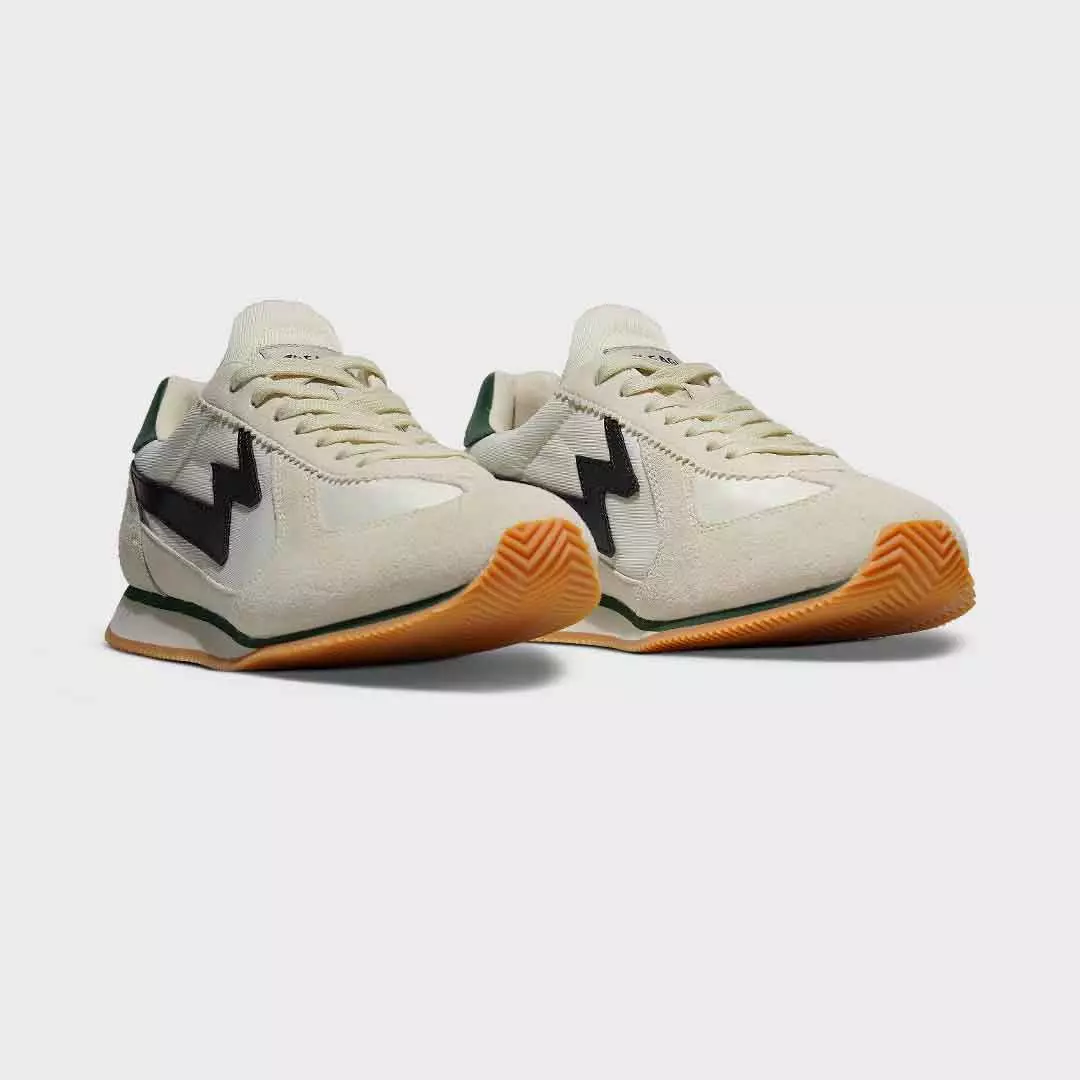 Eagle Sepatu Sneakers Lifestyle Evoke - KREM/HIJAU