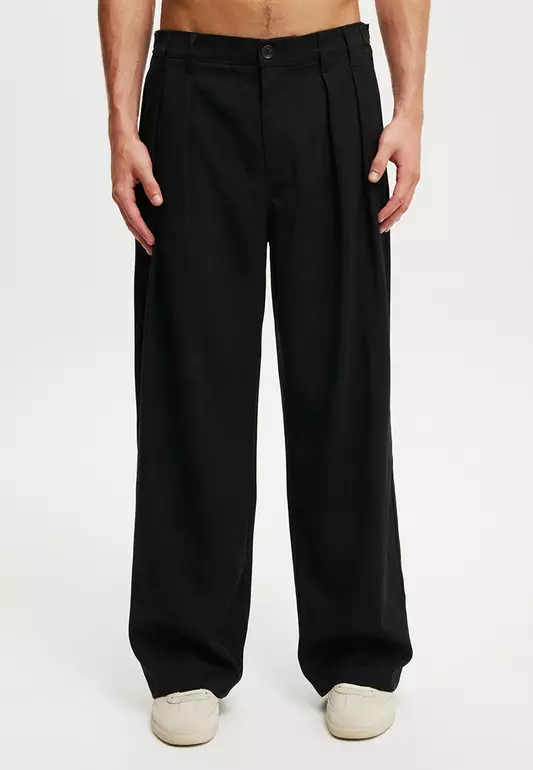 Super Baggy Pleated Pants