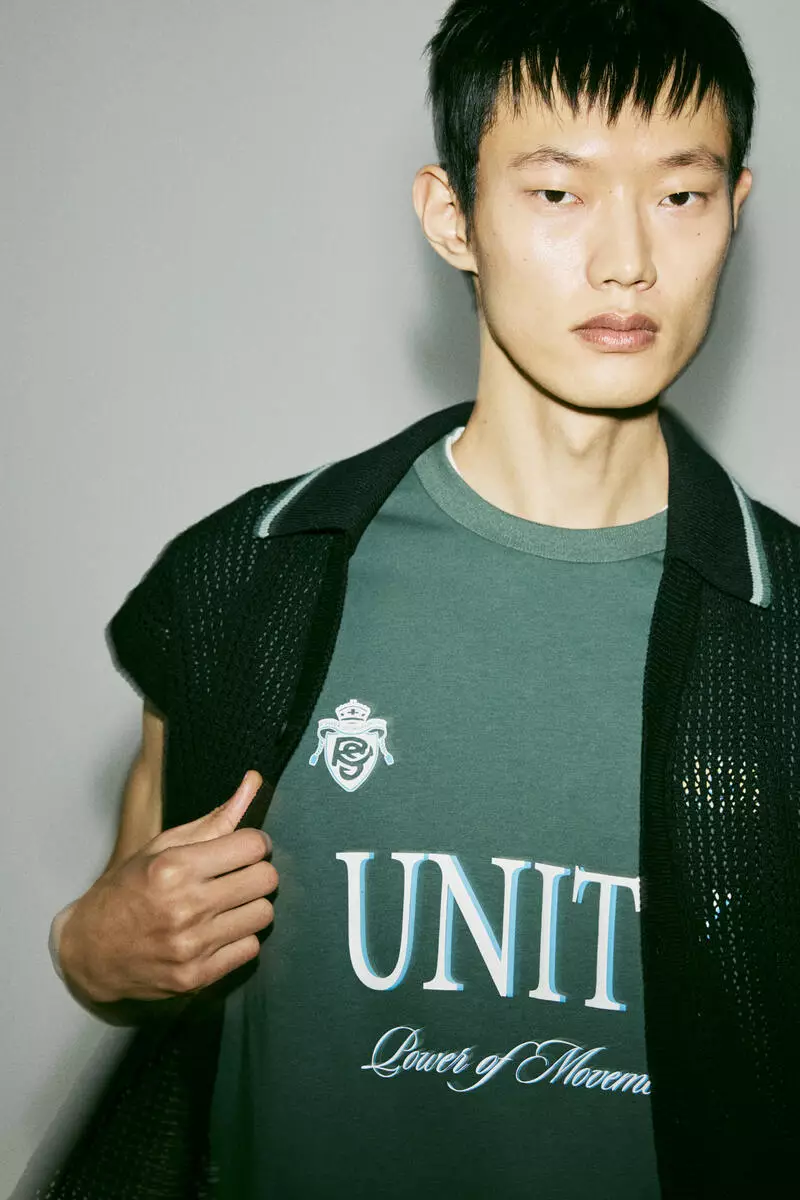 Loose Fit Textured-knit vest