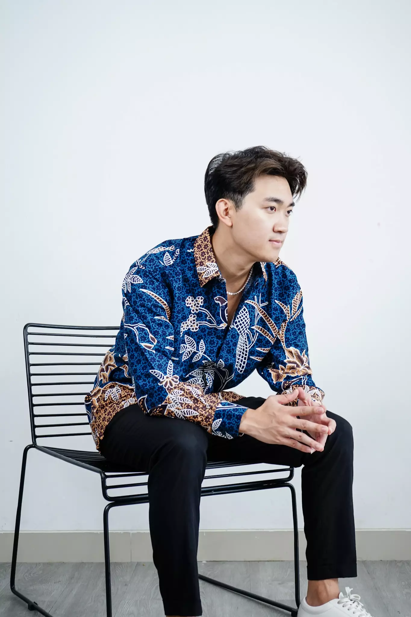 Jual Andre Michel Andre Michel Kemeja Batik Lengan Panjang Biru Cokelat