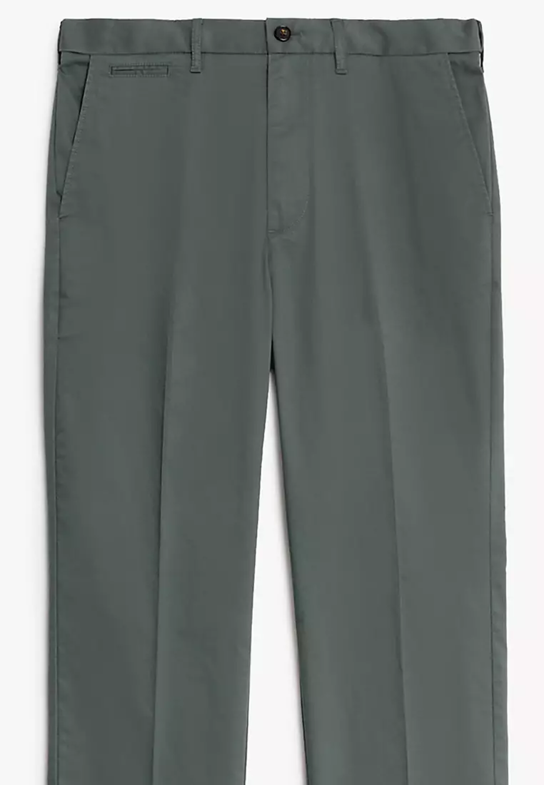 Slim Fit Super Lightweight Chinos