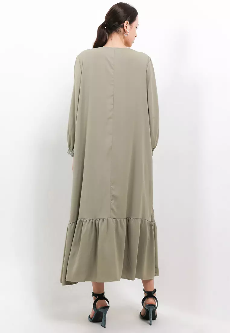 L/S Ruffle Hem Emb & Lace Detail Long Dress