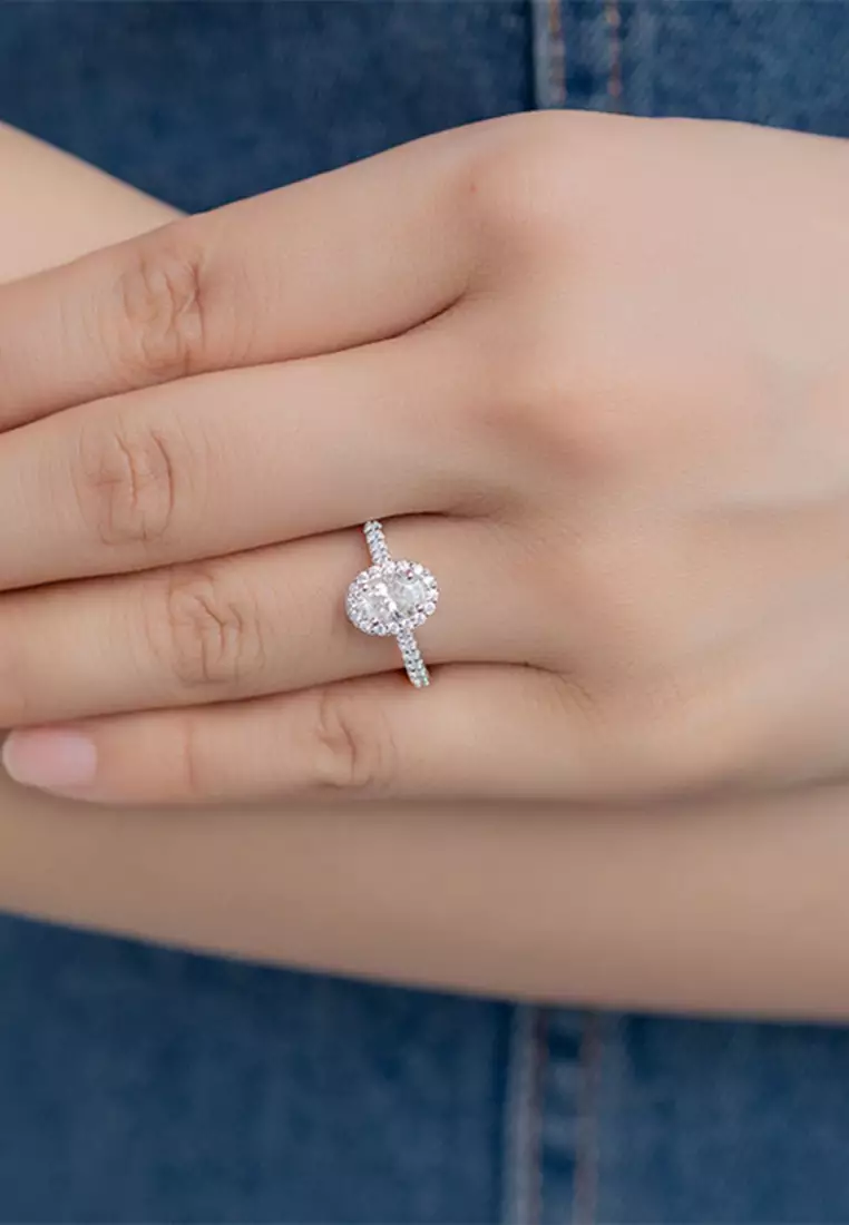 Moissanite engagement rings for women store