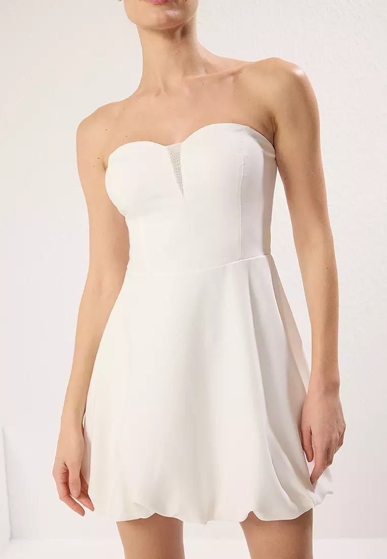 White Strapless Balloon Skirt Woven Mini Stylish Dress