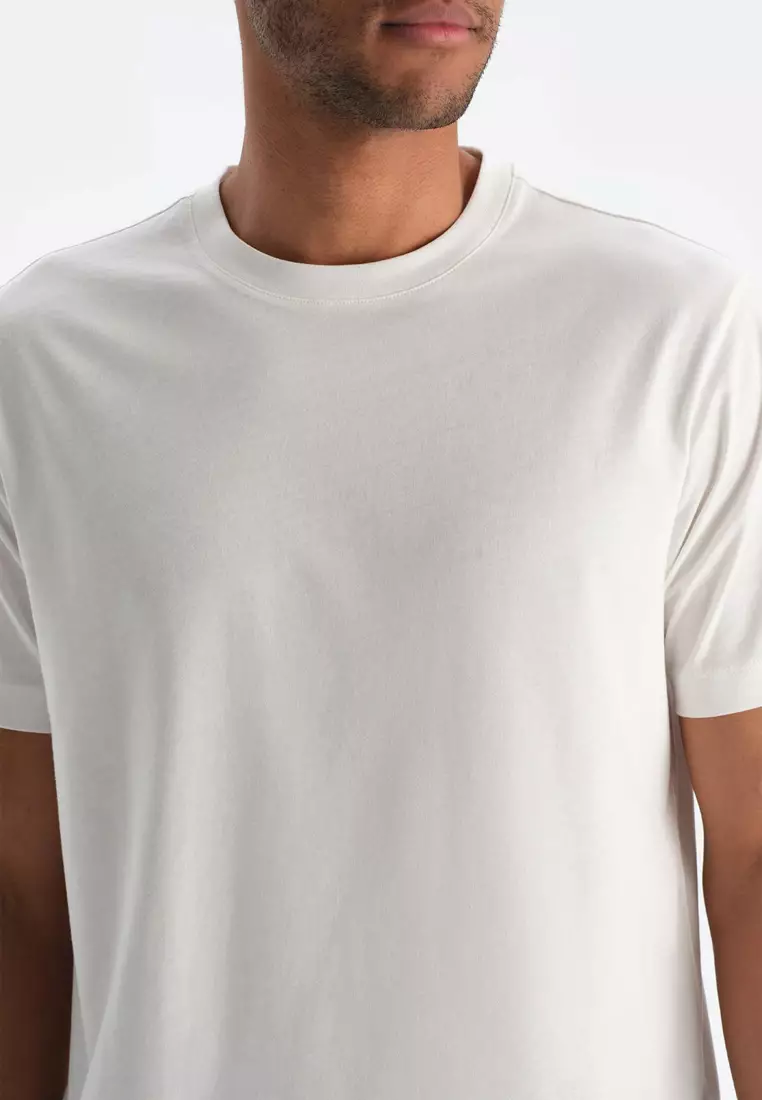 Off White T-Shirt, Wave Print, Crew Neck, Oversize, Short Sleeve Activewear for Men