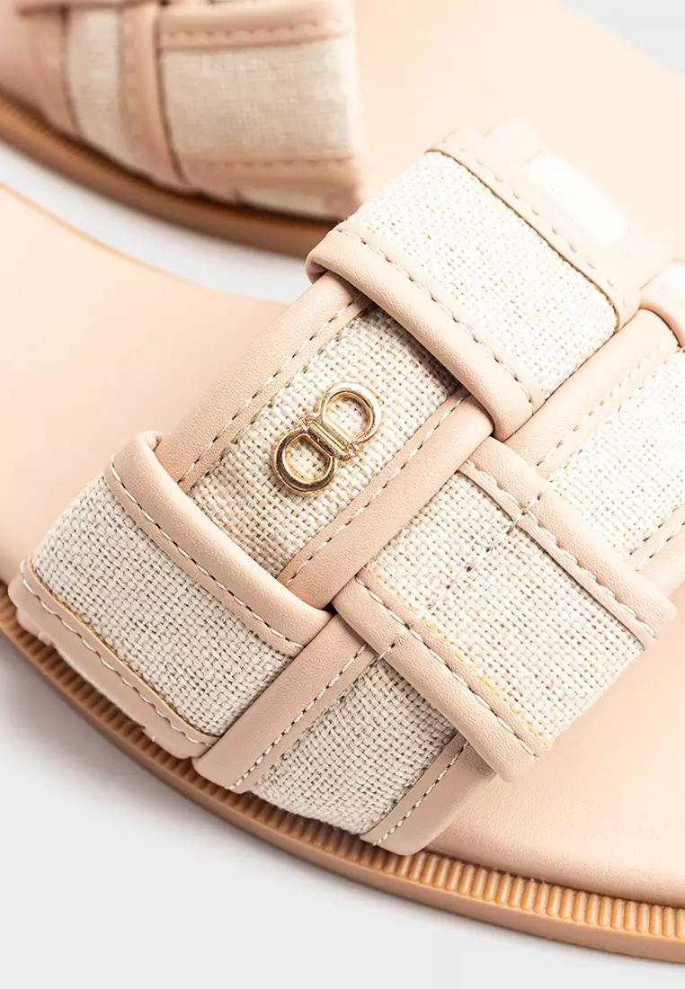 Women's Amirah Flat Sandals