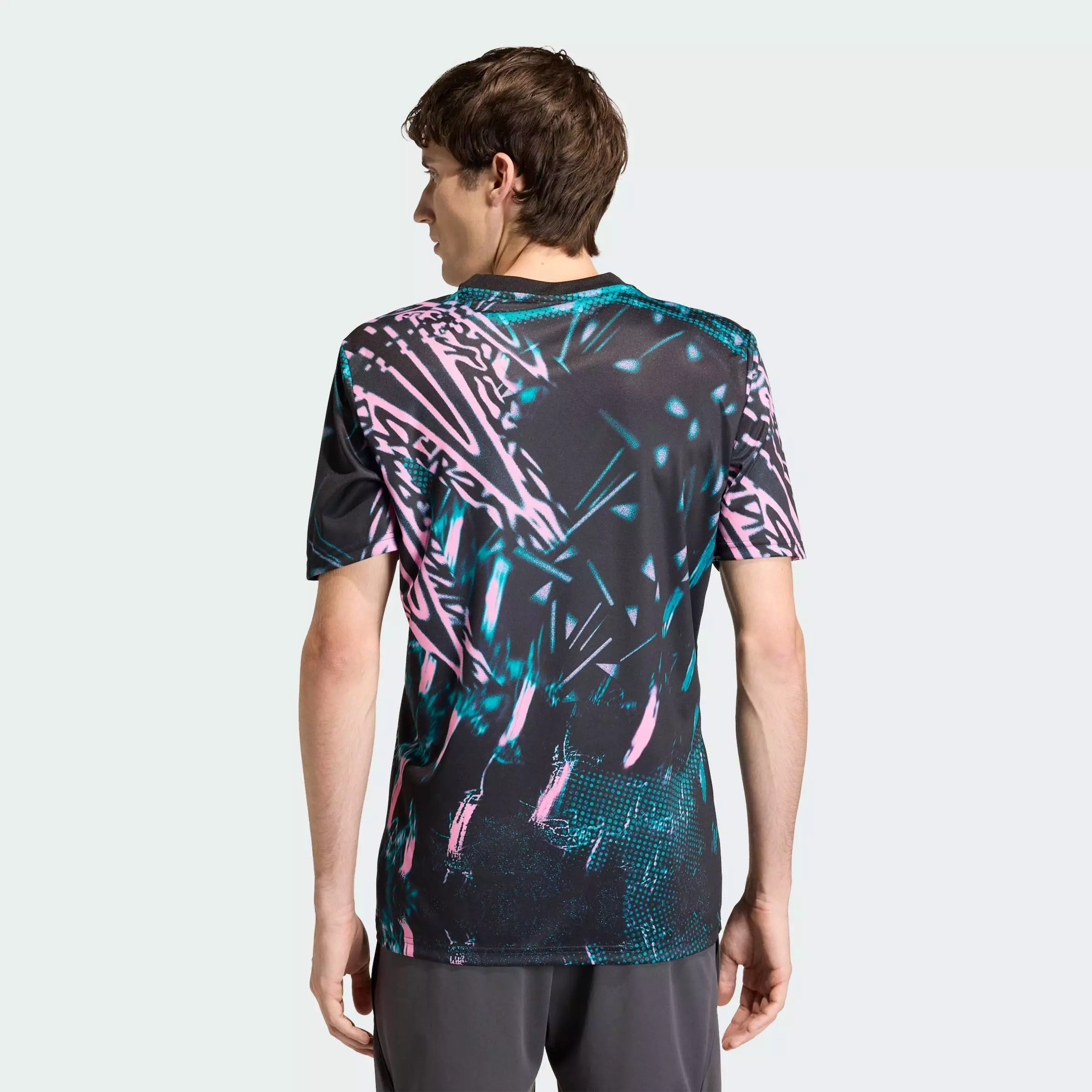 Football Liverpool FC 25/26 Pre Match Jersey Men Black KB1447