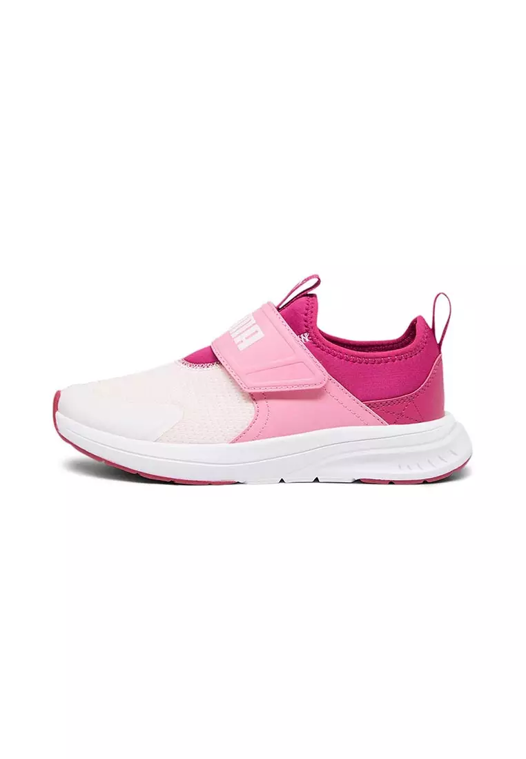 Puma pink and on sale red