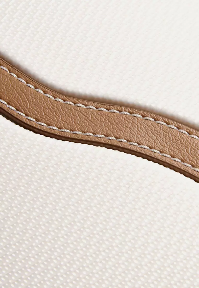 Chatelet Air 2.0 with Braking System Angora 66cm (Medium) Luggage