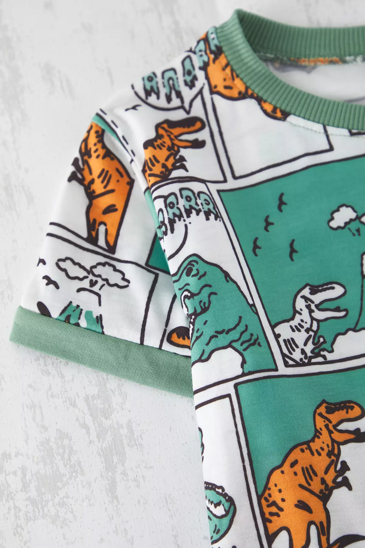 Green Kids Boy Cotton Dinosaur T-Shirt-Shorts Top-Suit Tkdss24Au00027