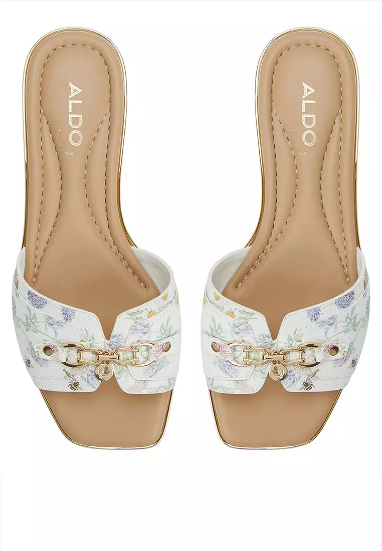 Alamassi Slip On Sandals