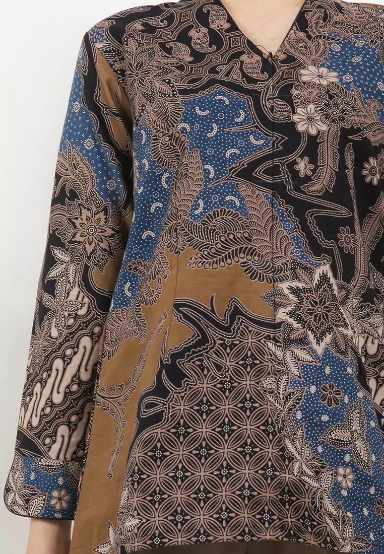 Blouse Batik Trisira Coklat Biru Premium Slimfit Elegant