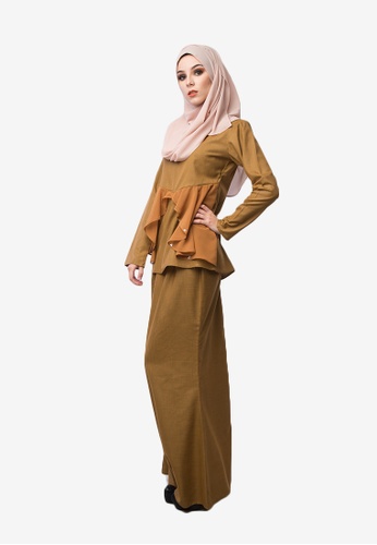 Buy Kurung Daisy Brown Gold from Cirgaro in gold and Brown only 189
