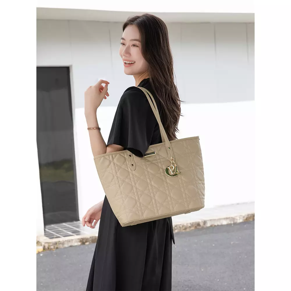 Palomino Eliza Totebag Wanita Warna Black