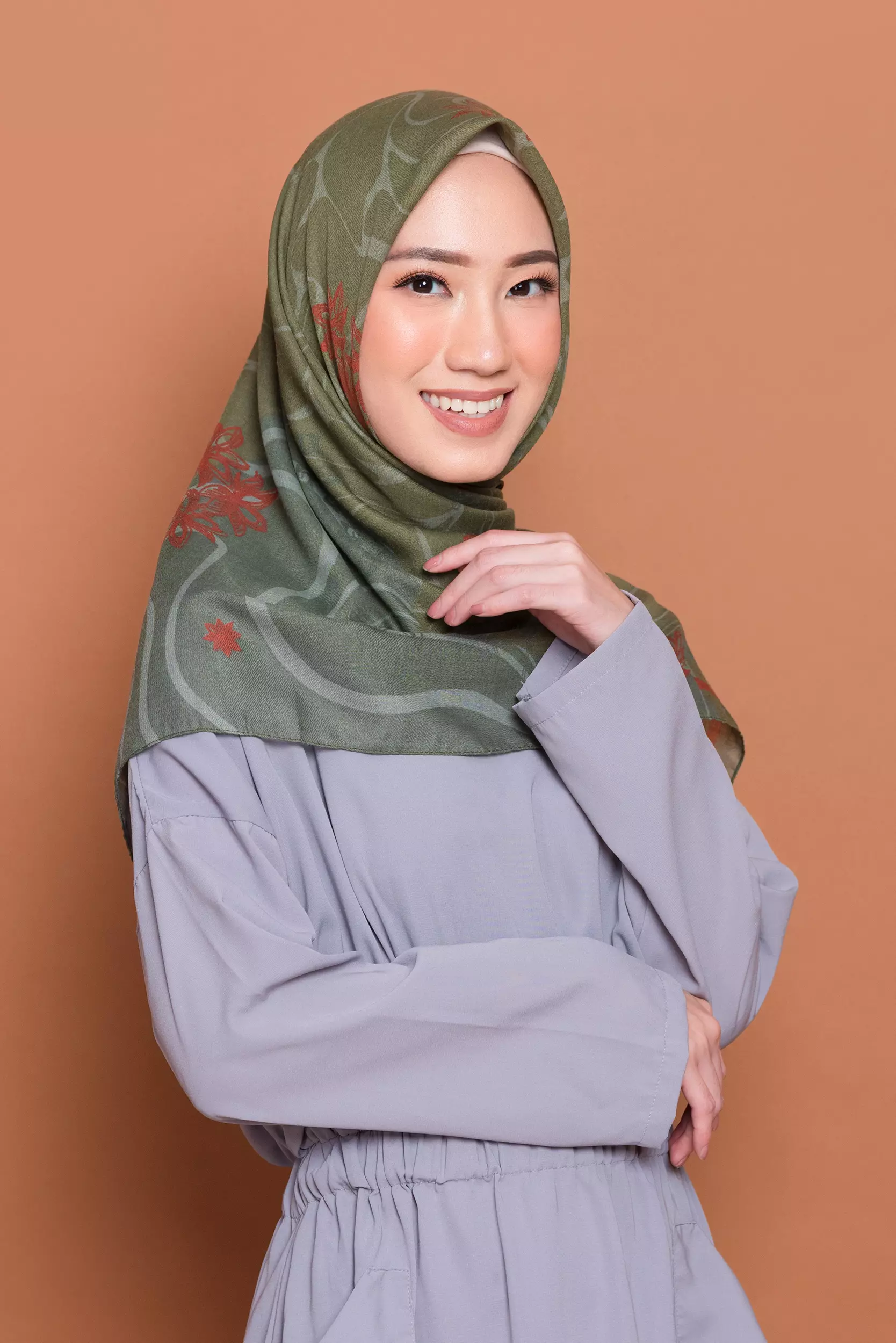 Year End Sale - ZM Zaskia Mecca - Maluku Olive Scarf Kerudung Segi Empat - Jelita Indonesia
