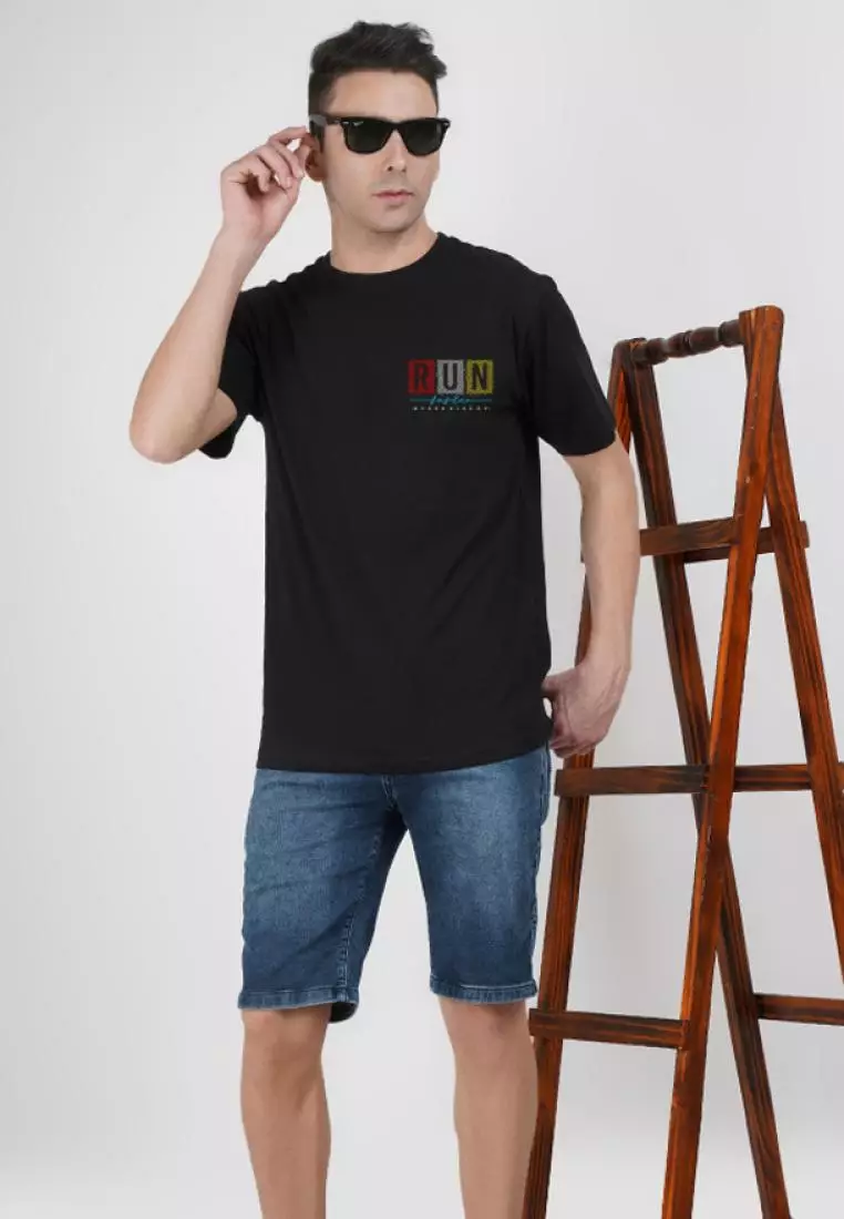 Run Faster 图案黑色棉混纺短袖跑步/训练 T 恤