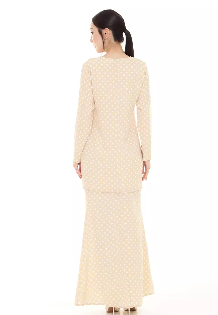 Rina Polka Dot Printed Kurung Basic Modern in Beige