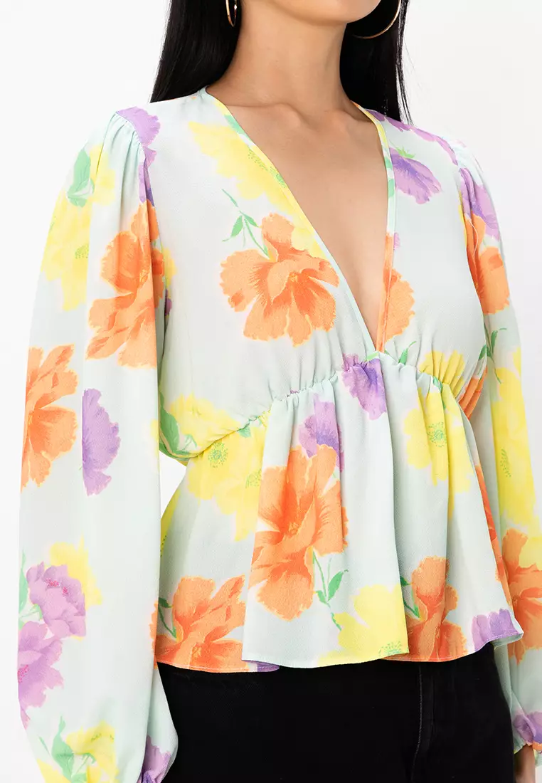 V-Neck Volume Sleeves Peplum Hem Top