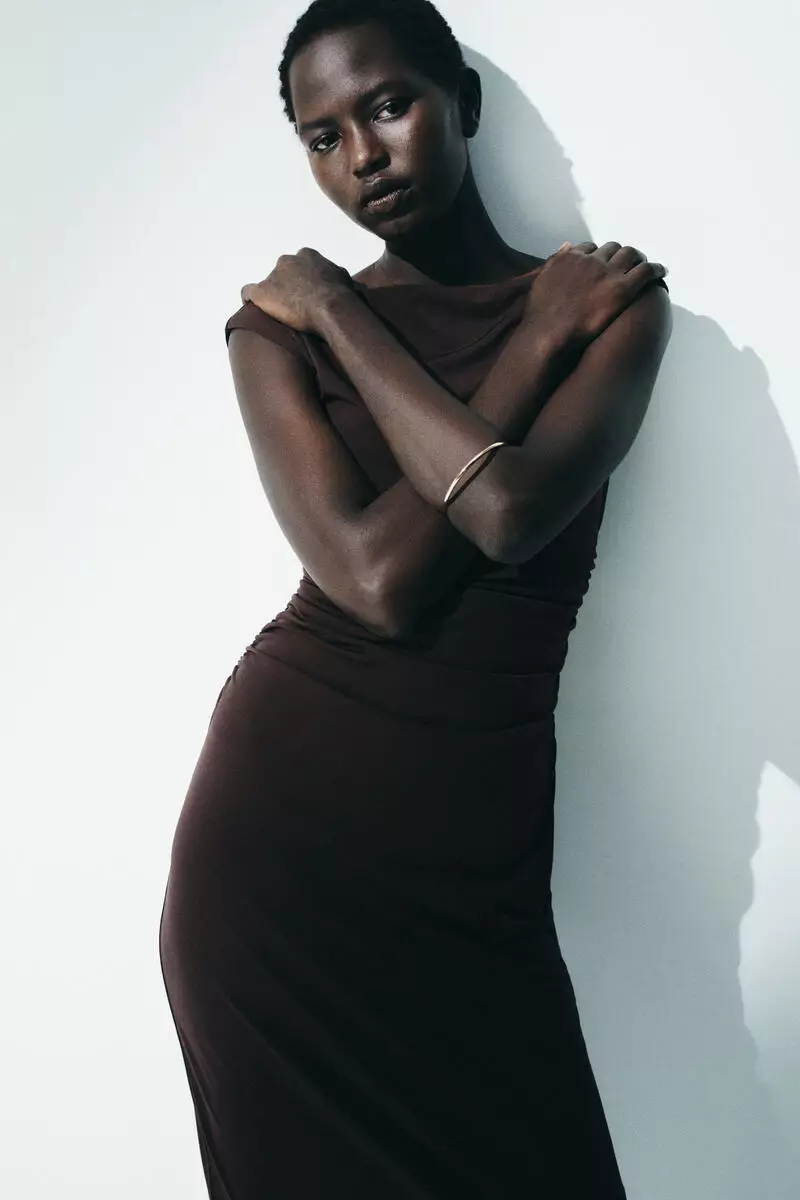 Cap-sleeved dress