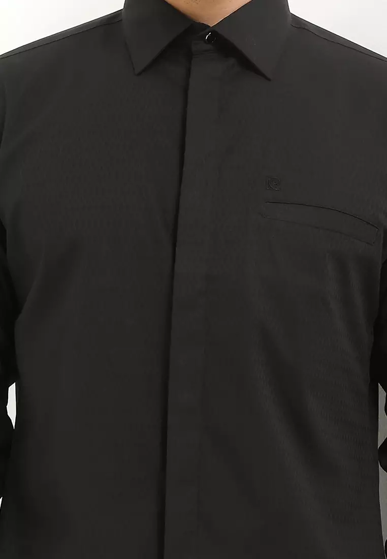 Kemeja Lengan Panjang Body Fit Pierre Cardin Solid Eclipse - Black Formal Look