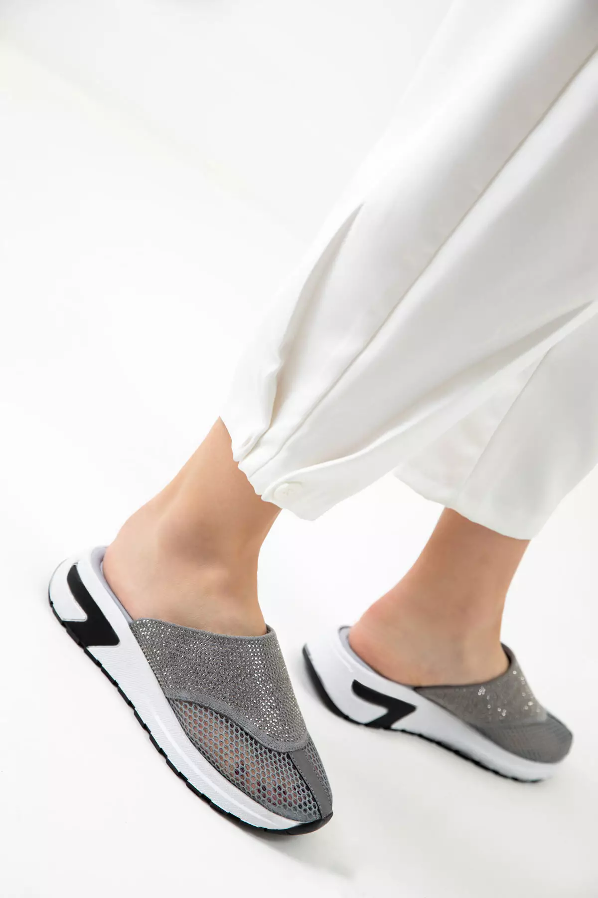 Gray Women's Slippers 20253