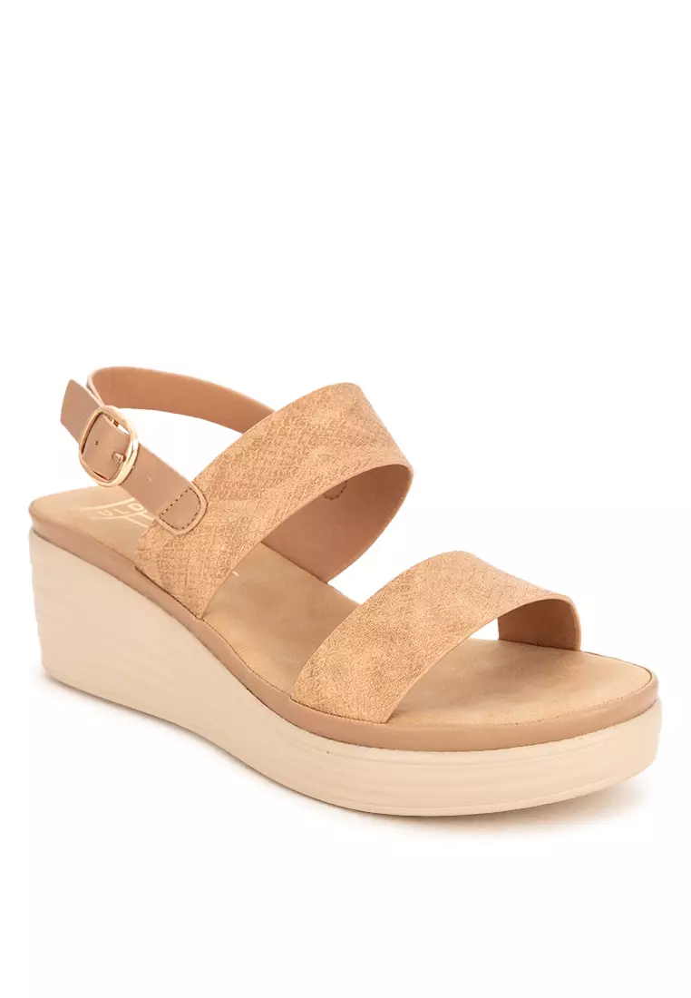 Discount on Unlisted  shoes - SKU: Leona Wedges Sandals Softawalk