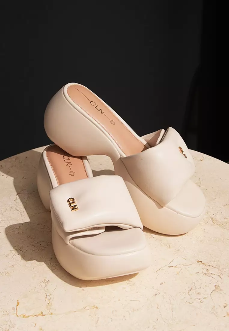 Candice Heeled Slides