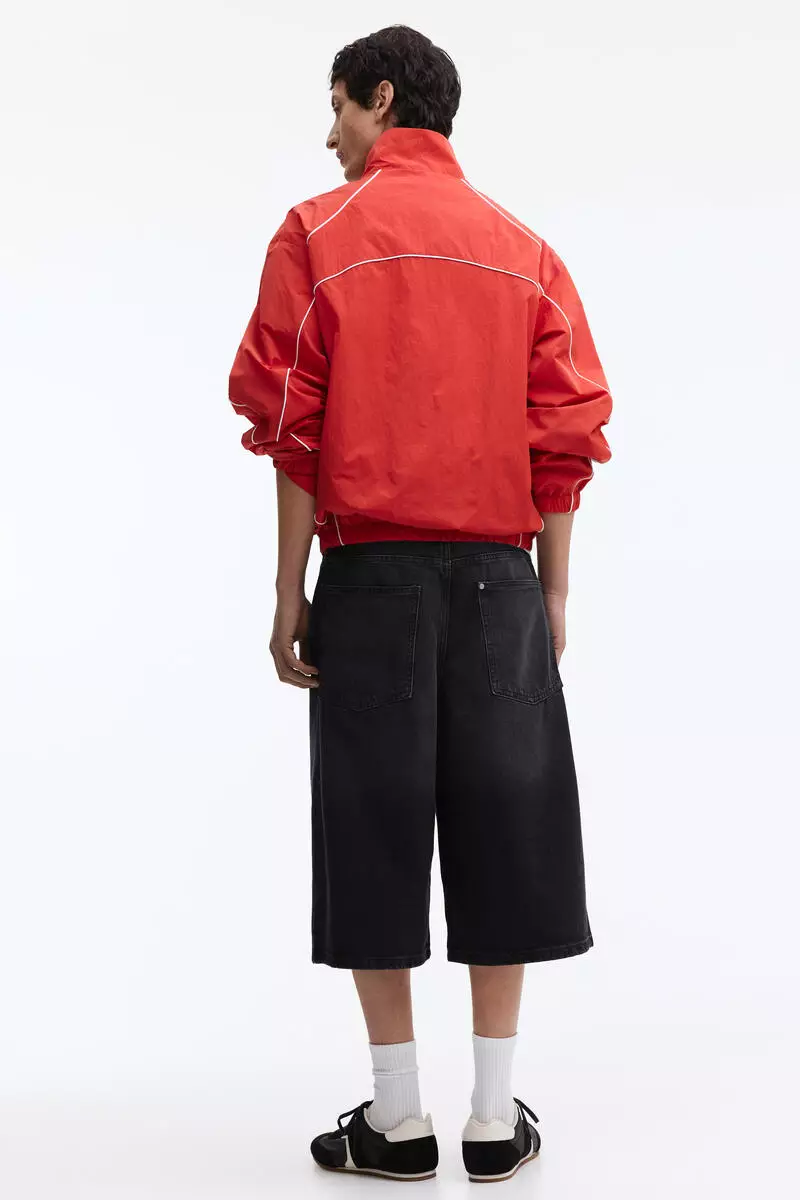 Baggy denim shorts