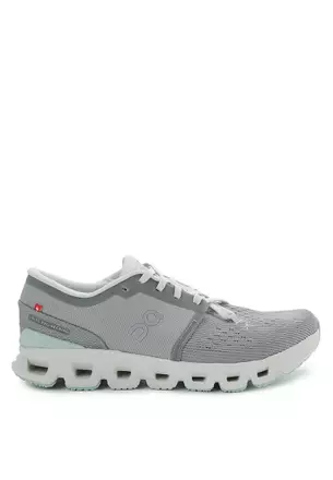 Jual Sepatu On Cloud Wanita Terbaru 2024 | ZALORA Indonesia