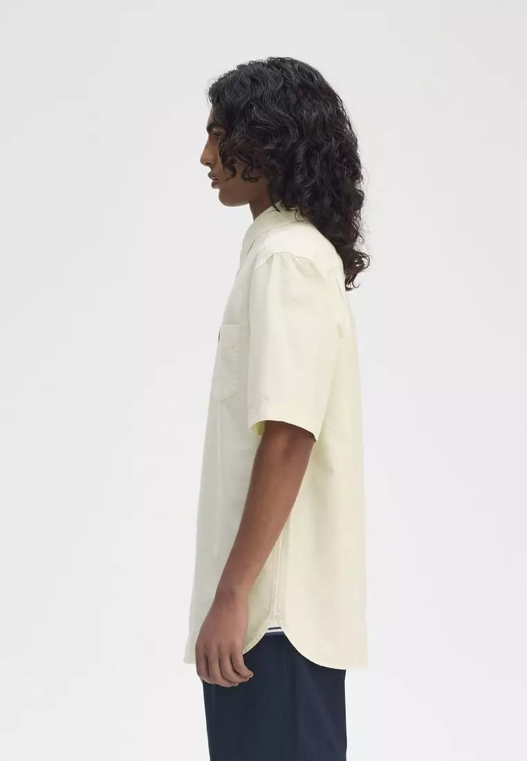 Fred Perry M8730 OXFORD SHORT SLEEVE SHIRT (ECRU)