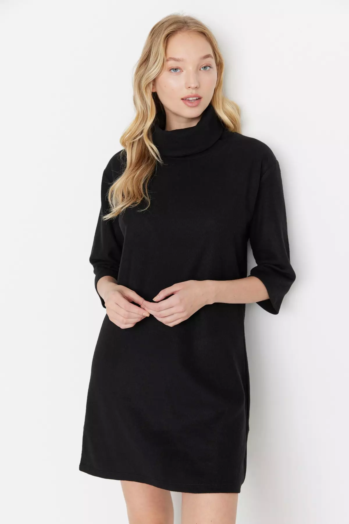 Mini Long Sleeves Knitted Dress