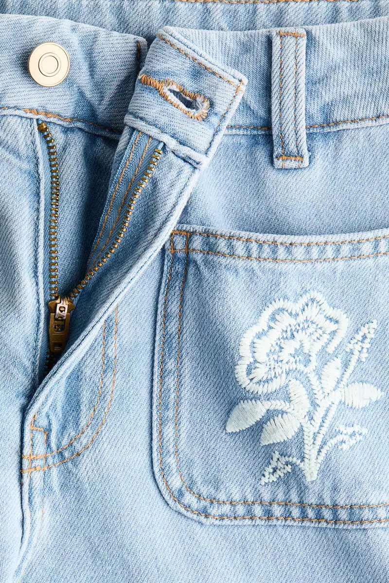 Wide Regular Waist Jeans