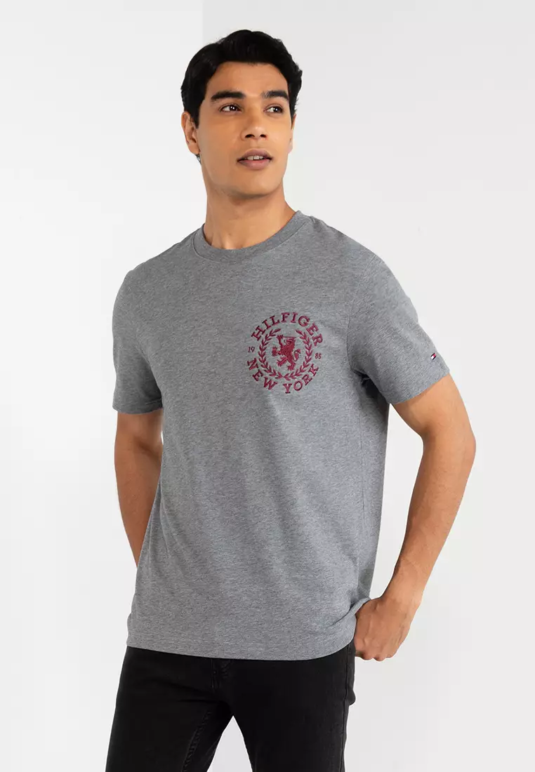 Tommy crest new arrivals tee