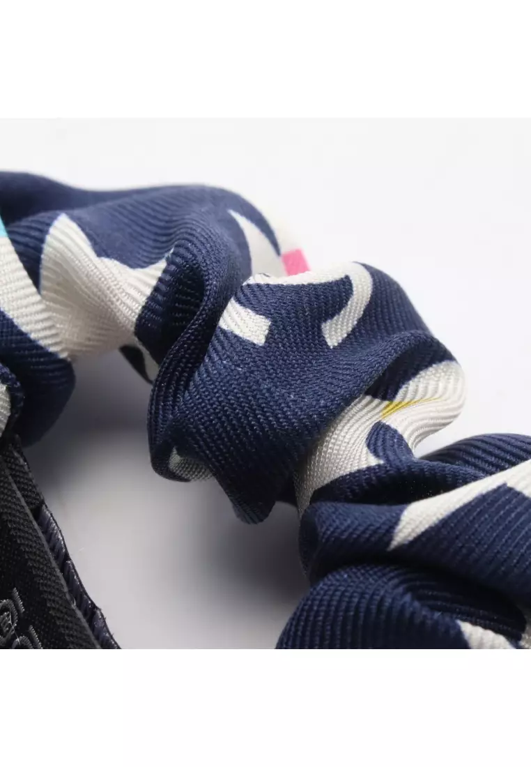 Chanel Pre-Loved Chanel scrunchie hair accessory silk Navy  display picture 3