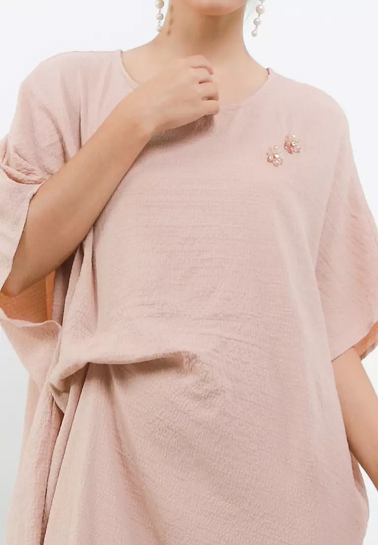 Texture Ruched Kaftan With Pin