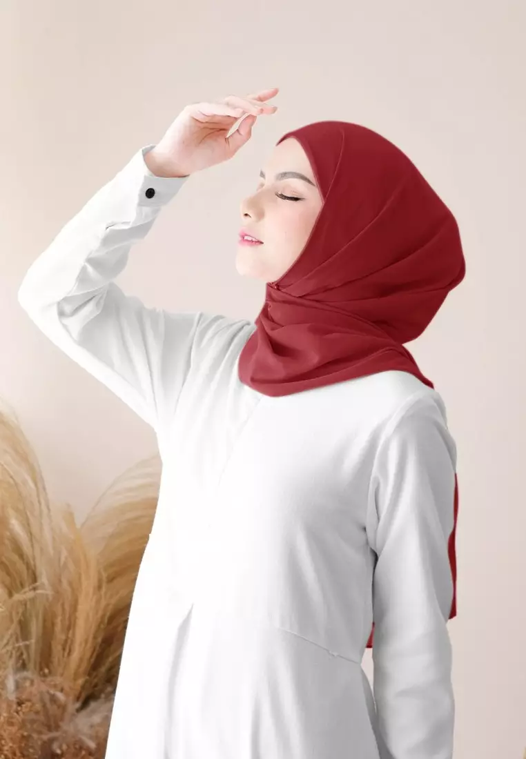Pashmina Inner Instan 2in1 Ceruty Baby Doll - Red Velvet