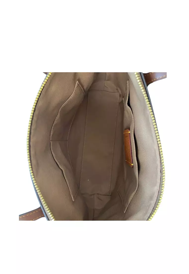 Coach Fiona Tote In Signature Canvas