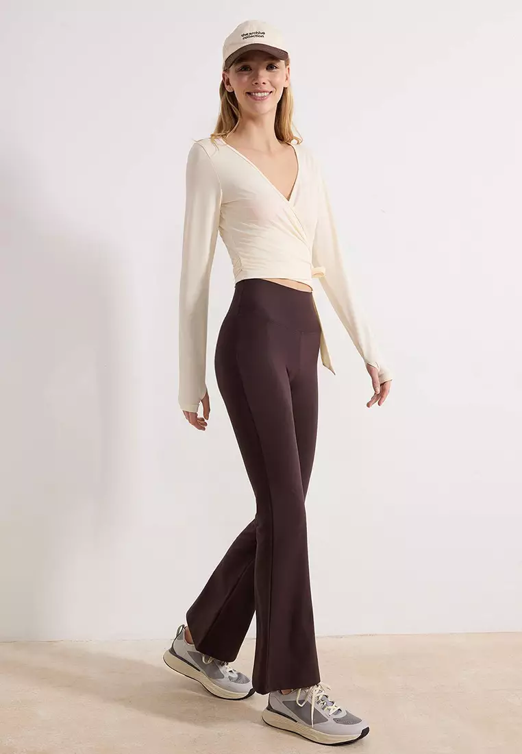Brown Brushed Soft Fabric Flare/Spanish Leg Knitted Sports Leggings Thmss26Ty16